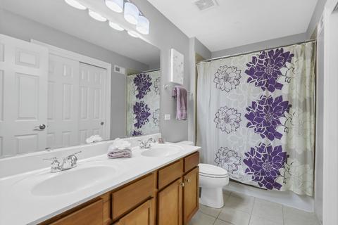 1119 Pine Valley Ct, Elgin, IL 60124 photo 21