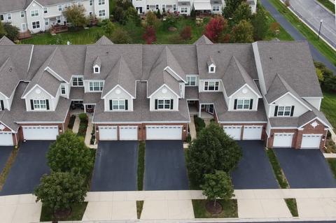 1119 Pine Valley Ct, Elgin, IL 60124 photo 4