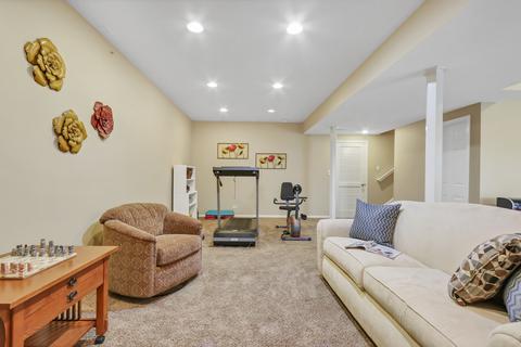 1119 Pine Valley Ct, Elgin, IL 60124 photo 42