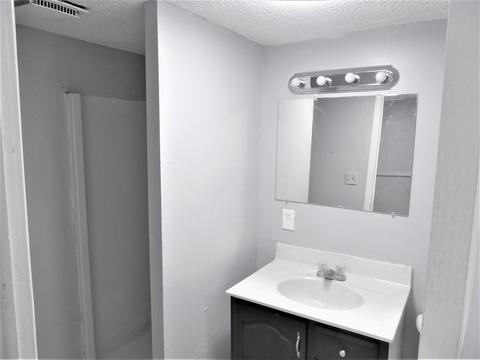 641 High St, Aurora, IL 60505 photo 26