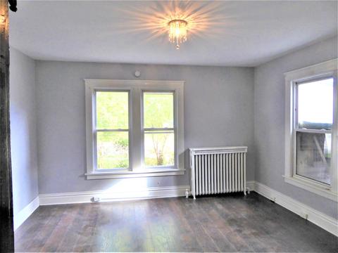 641 High St, Aurora, IL 60505 photo 9