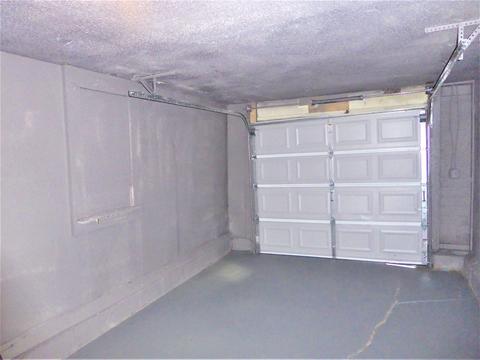 641 High St, Aurora, IL 60505 photo 40