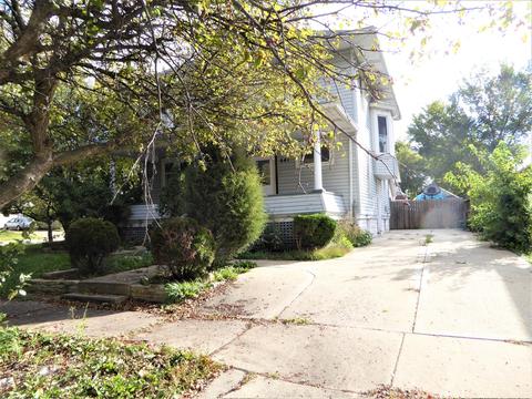 641 High St, Aurora, IL 60505 photo 3