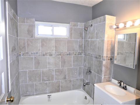 641 High St, Aurora, IL 60505 photo 22