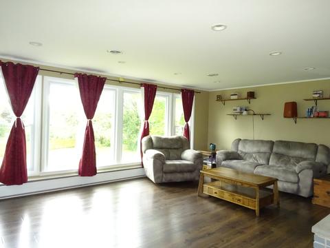 1012 Oeffling Dr, Mchenry, IL 60051 photo 2