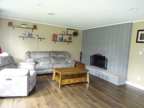 1012 Oeffling Dr, Mchenry, IL 60051 photo 3