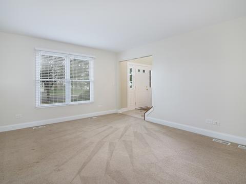 16155 Fairfield Dr, Plainfield, IL 60586 photo 3
