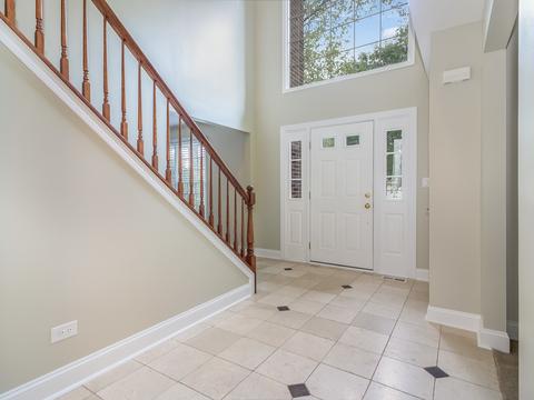 16155 Fairfield Dr, Plainfield, IL 60586 photo 2