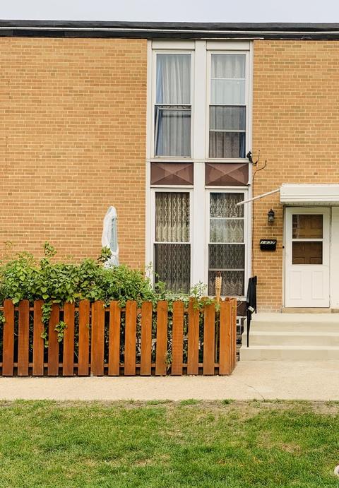1837 Pine Ct, Des Plaines, IL 60018 photo 1