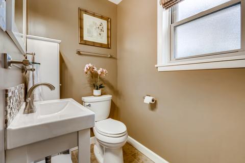 2006 E Woodview Dr, Mount Prospect, IL 60056 photo 25