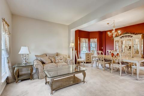 4715 Joyce Ln, Mchenry, IL 60050 photo 3