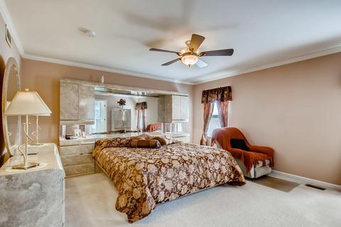 4715 Joyce Ln, Mchenry, IL 60050 photo 9