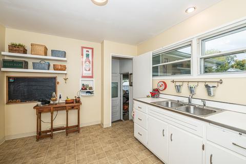 421 E Garden St, Dekalb, IL 60115 photo 10