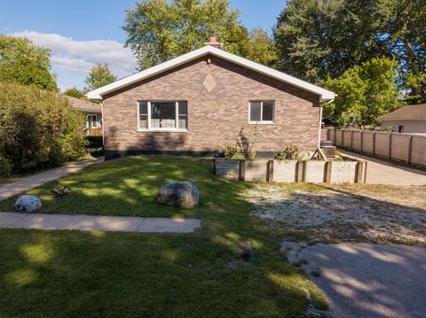 205 Grant St, Harvard, IL 60033 photo 3