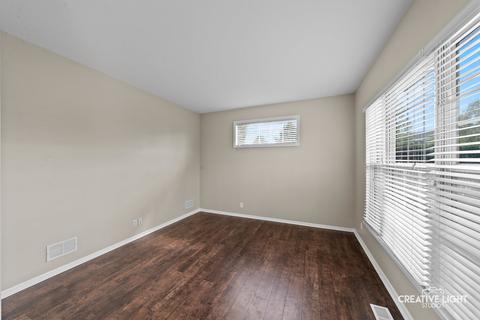 645 Salem Cir, Oswego, IL 60543 photo 5