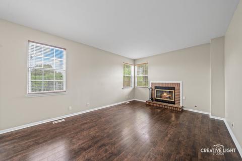 645 Salem Cir, Oswego, IL 60543 photo 9