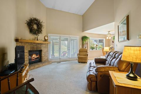 1796 Monterey Ct, Hoffman Estates, IL 60169 photo 7