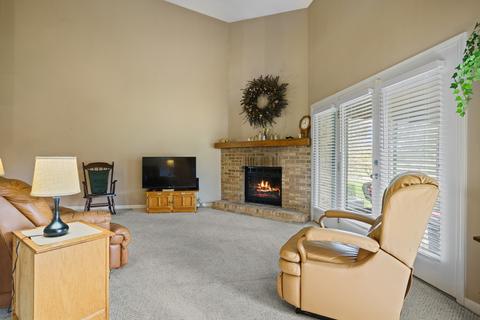 1796 Monterey Ct, Hoffman Estates, IL 60169 photo 6