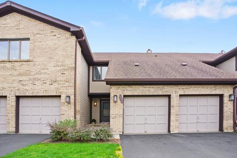 1796 Monterey Ct, Hoffman Estates, IL 60169 photo 1