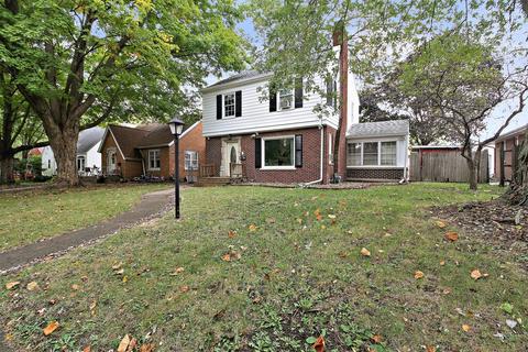 1242 S 3rd Ave, Kankakee, IL 60901 photo 1