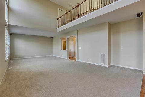 5730 Providence Dr, Hoffman Estates, IL 60192 photo 11