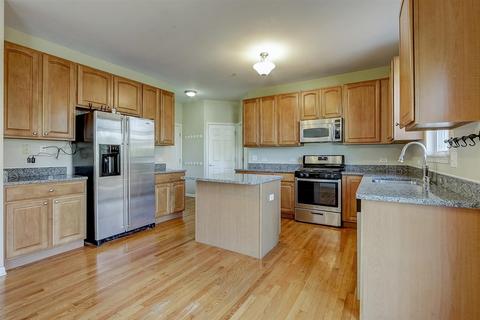 5730 Providence Dr, Hoffman Estates, IL 60192 photo 18