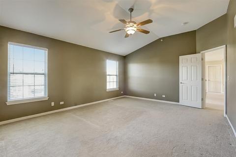 5730 Providence Dr, Hoffman Estates, IL 60192 photo 25