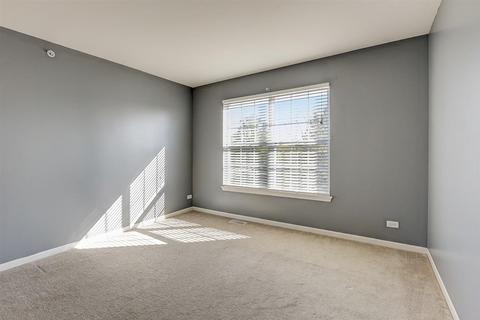 5730 Providence Dr, Hoffman Estates, IL 60192 photo 31