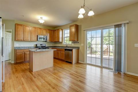5730 Providence Dr, Hoffman Estates, IL 60192 photo 16