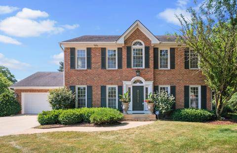2 S702 White Birch Ln, Wheaton, IL 60189 photo 1