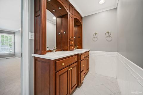 2 S702 White Birch Ln, Wheaton, IL 60189 photo 18