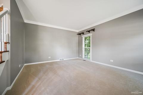 2 S702 White Birch Ln, Wheaton, IL 60189 photo 4