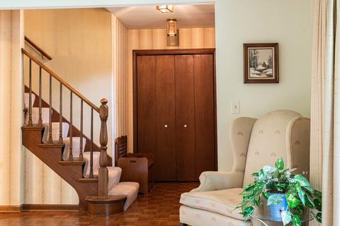 701 Scott St, Algonquin, IL 60102 photo 4