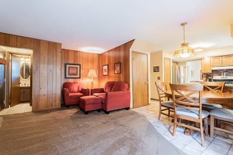 701 Scott St, Algonquin, IL 60102 photo 12