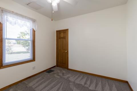 4247 Maple Ave, Lyons, IL 60534 photo 10