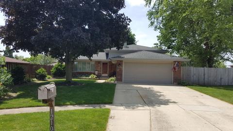 1210 Rose Ct, Bartlett, IL 60103 photo 2
