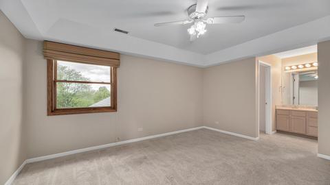 129 Hill Rd, Willowbrook, IL 60527 photo 17