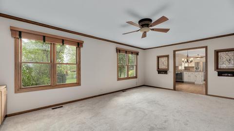 129 Hill Rd, Willowbrook, IL 60527 photo 12