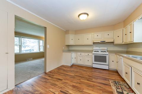 2006 Oak Dr, Mchenry, IL 60050 photo 5