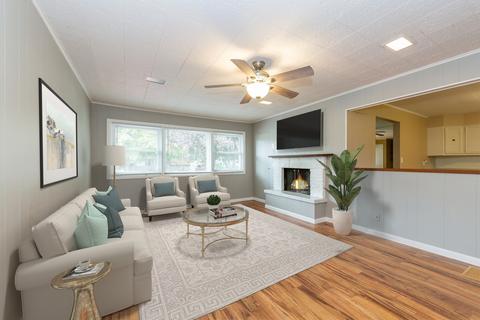 2006 Oak Dr, Mchenry, IL 60050 photo 3