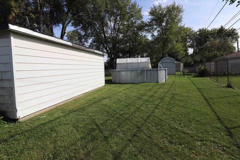 2722 Rusty Dr, Des Plaines, IL 60018 photo 17