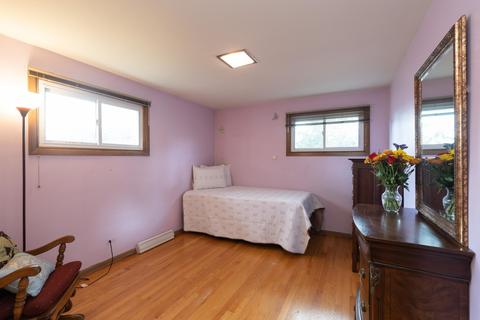 9047 Bartlett Ave, Brookfield, IL 60513 photo 9