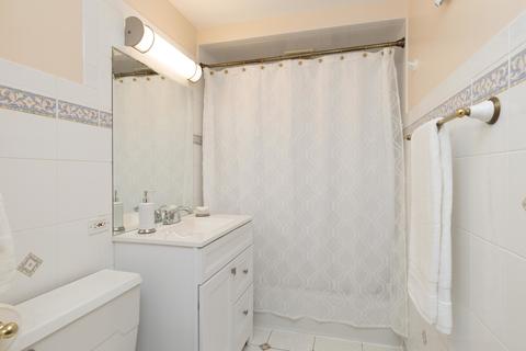 9047 Bartlett Ave, Brookfield, IL 60513 photo 12