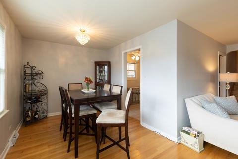 9047 Bartlett Ave, Brookfield, IL 60513 photo 6