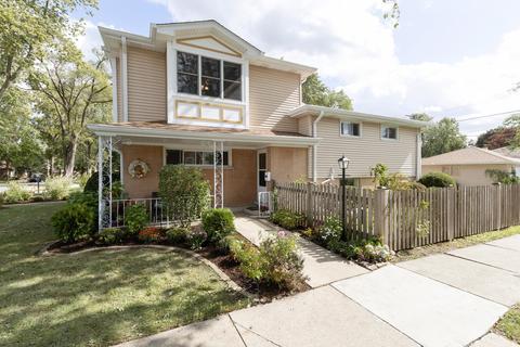 9047 Bartlett Ave, Brookfield, IL 60513 photo 2