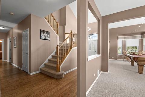 951 Fox Path, West Dundee, IL 60118 photo 10