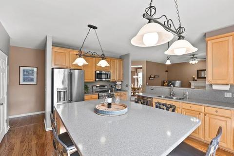 951 Fox Path, West Dundee, IL 60118 photo 5