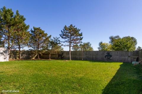 1413 9th St, Harvard, IL 60033 photo 4