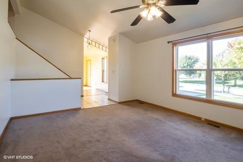 1413 9th St, Harvard, IL 60033 photo 5