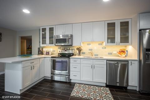 5300 Elliott Dr, Hoffman Estates, IL 60192 photo 23